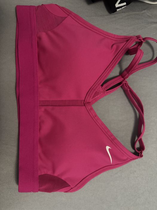 Оригинални сутиени nike