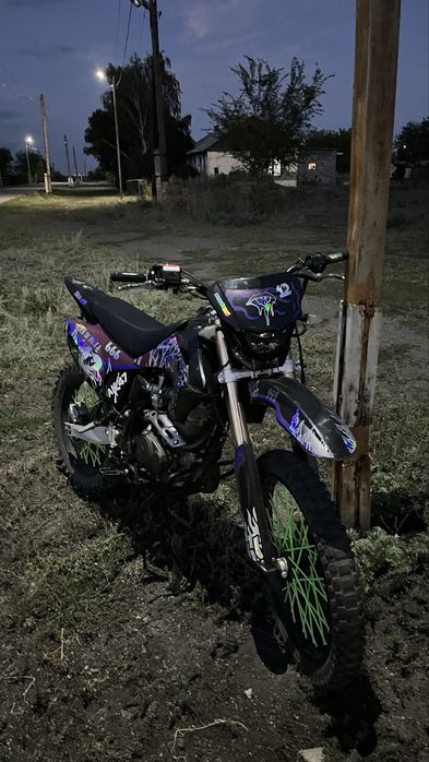Продам эндуро 250 в идеале