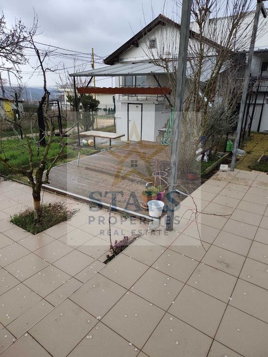 Продажба Къща гр. Варна - м-т Зеленика 850m²