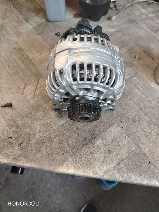 Auto, moto și ambarcațiuni → Piese auto → Piese motor → Alternatoare.