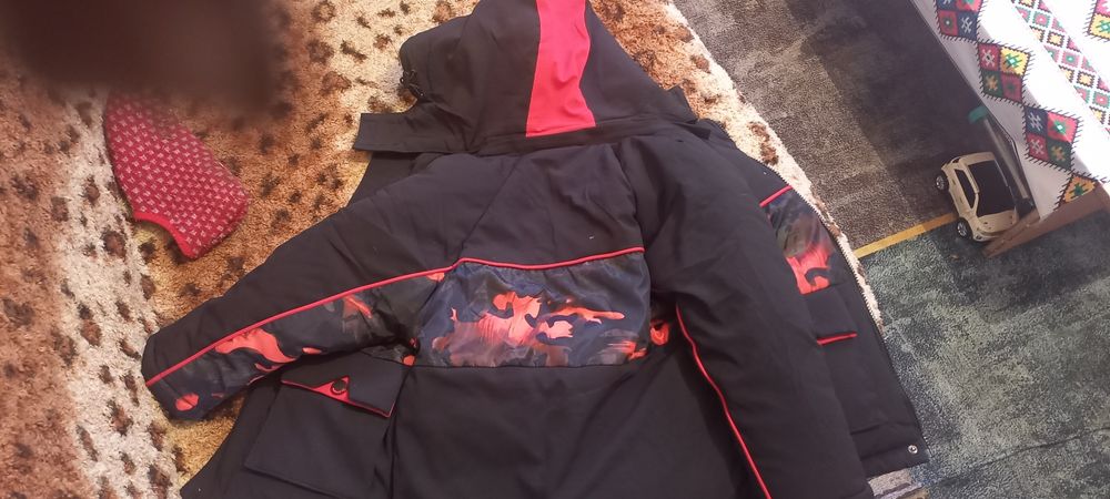 Отдам даром куртку