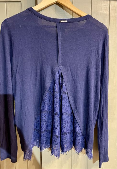 Жилетка и блуза с дълъг ръкав на LIU JO