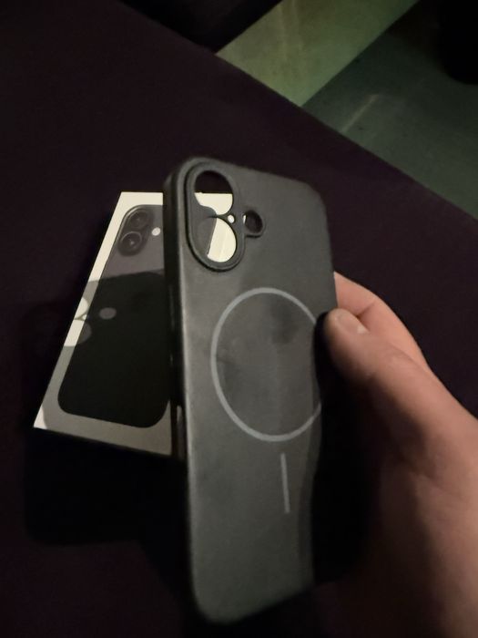 Iphone 16, 3 години гаранция