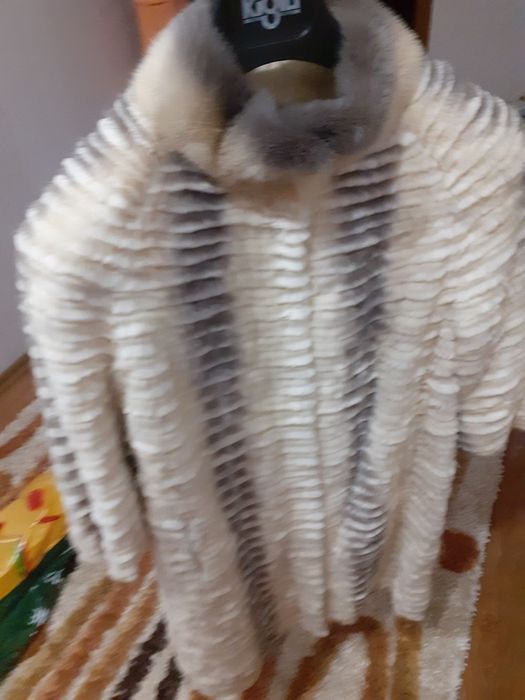 Продам шуба норковая.