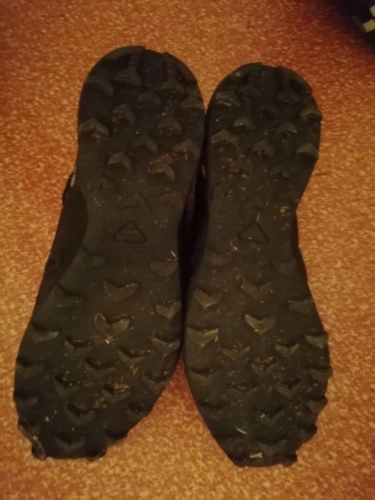 Мартинки  salomon 44 размер