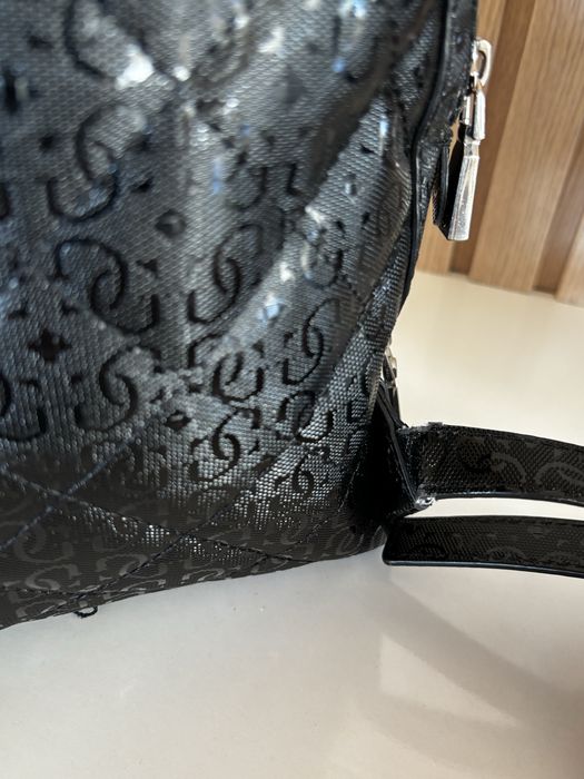 Оригинална раница Guess