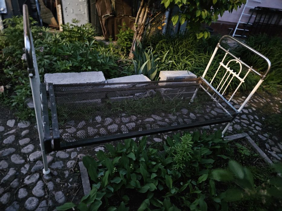 Сеточная кровать ссср