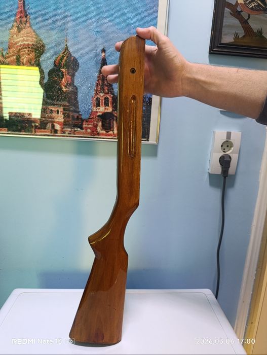 Дървен приклад цена 25€