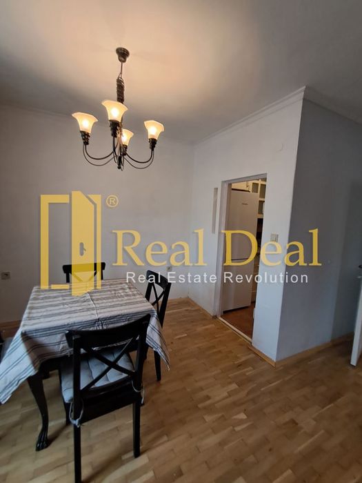 Дава се под наем Тристаен апартамент в София, Център - 100 кв.м за 897.6 € - Снимка #3