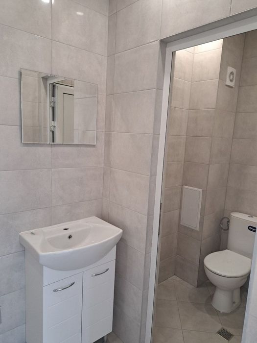 Дава се под наем Офис в Велико Търново, Чолаковци - 40 кв.м за 348.84 € - Снимка #2
