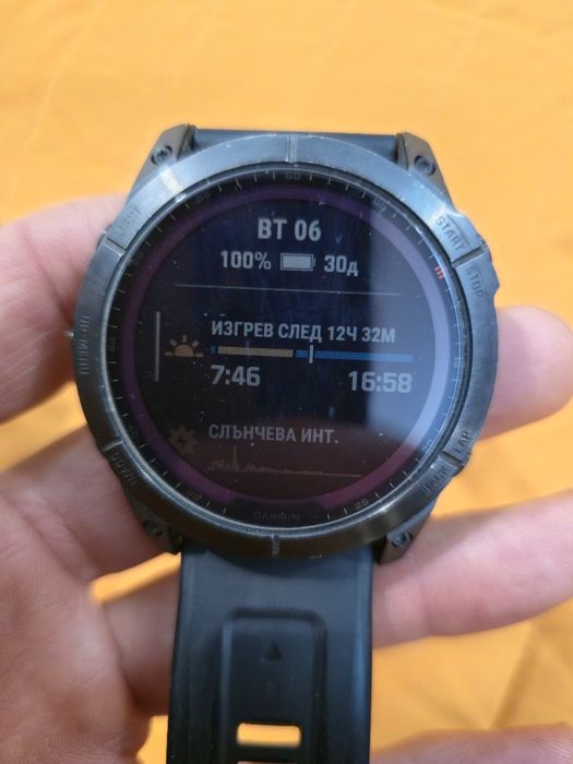 Garmin Fenix 7x sapphire solar