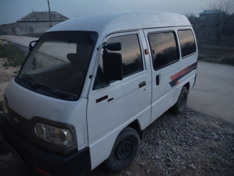 Saloni oʻrtacha kuzovda ishlatri bor yili. 2011 yurgan 290mingi