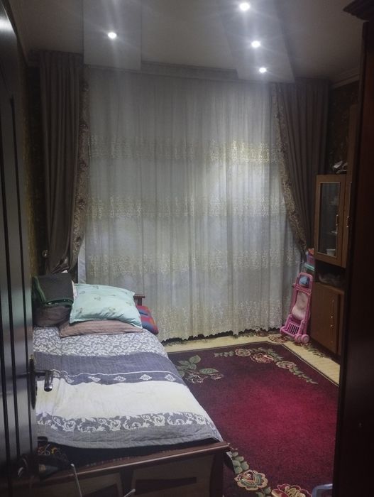 Продается 4 ком квартира балкон 2/6 своя Сангород