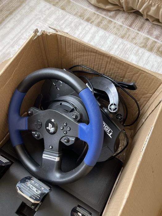 Игровой руль Thrustmaster T150