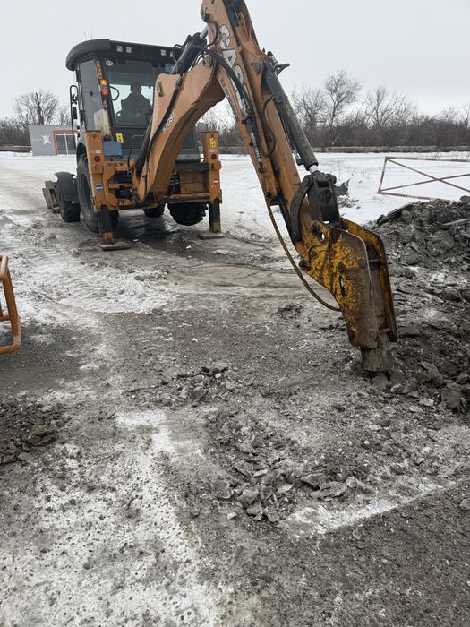 Услуги экскаватор-погрузчик 3 / 1