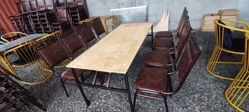 Stol stullar sotiladi zakaska olamiz 130 mingdan