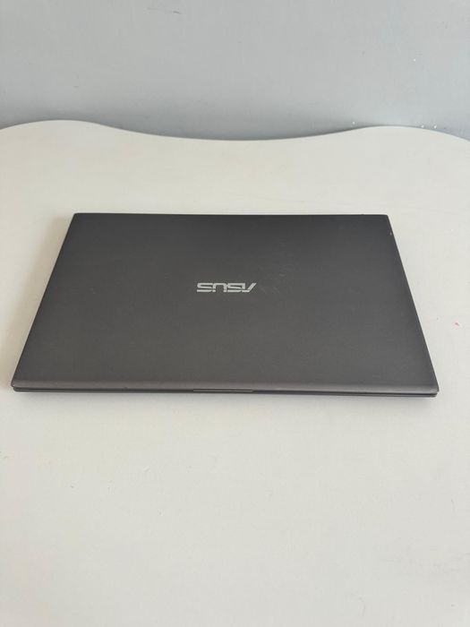 Ноутбук Asus vivabook