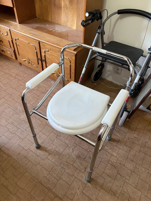 Scaun wc portabil