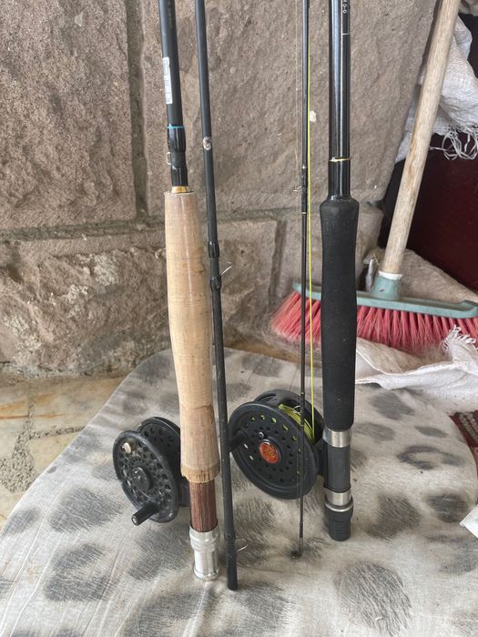 Въдици маркови мухарки