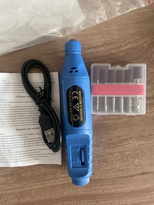 Freză electrică pentru unghii USB + capete abrazive