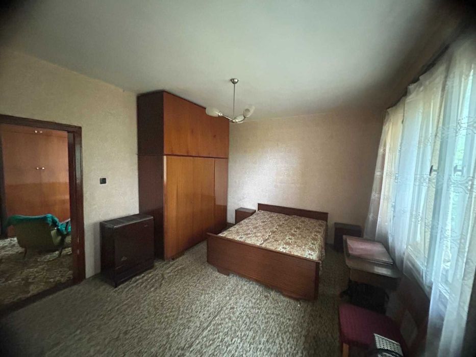 Продава се Четиристаен апартамент в Попово - 107 кв.м за 334 €/кв.м - Снимка #5