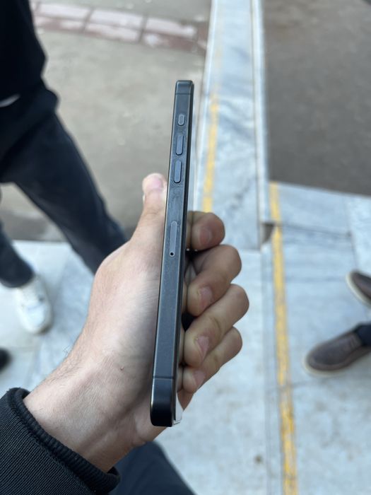 Iphone 15 pro max 256/87%