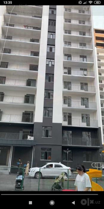 Uy sotiladi metro yaqinida 3 bekat sergili