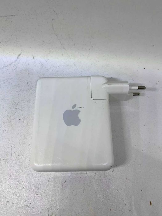 5G Рутер Apple AirPort Express AC A1264 – поддръжка на 5Ghz, AirPlay, изход за звук 3,5мм и оптичен