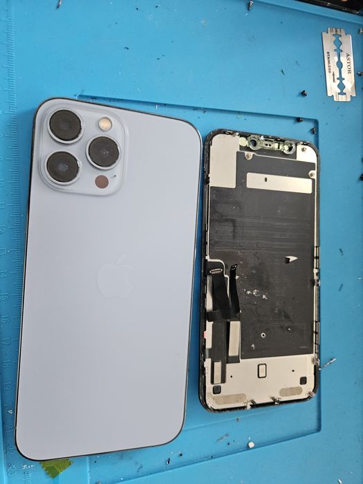 Magazin si service gsm Ecrane pe stoc Samsung Iphone 13 14 15 16 17 pro max HonorMotorola Oppo  S20 FE S25 S24 S23  S22 S21 FE A53 A54 A52  S10 S22