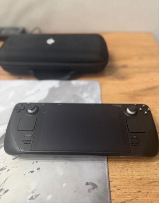 Продам steamdeck 512 ggb LCD