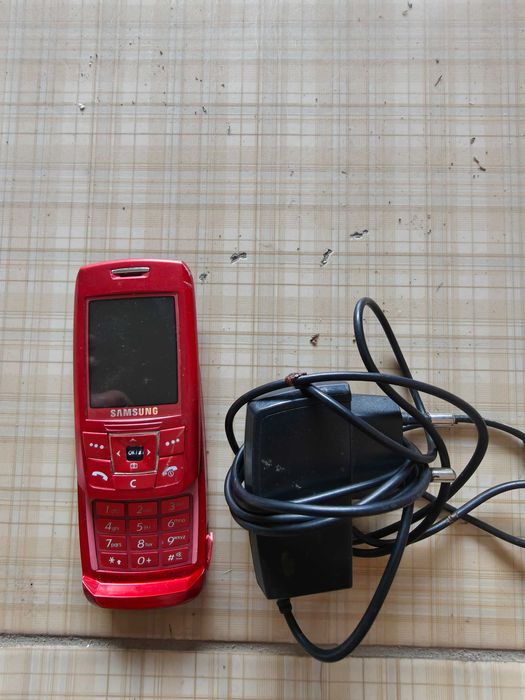 Samsung SGH-E250 на запчасти