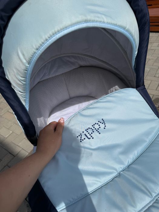 Коляска Zippy 2 в 1