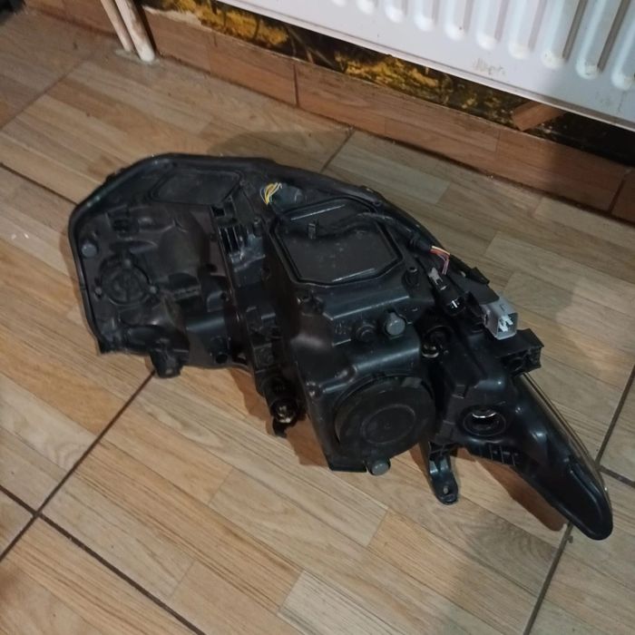 Far xenon full led toyota auris 2016