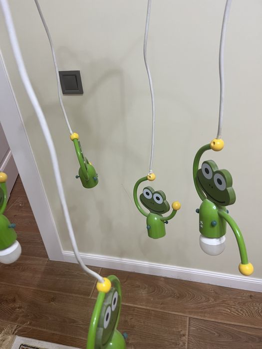 Люстра для детской комнаты