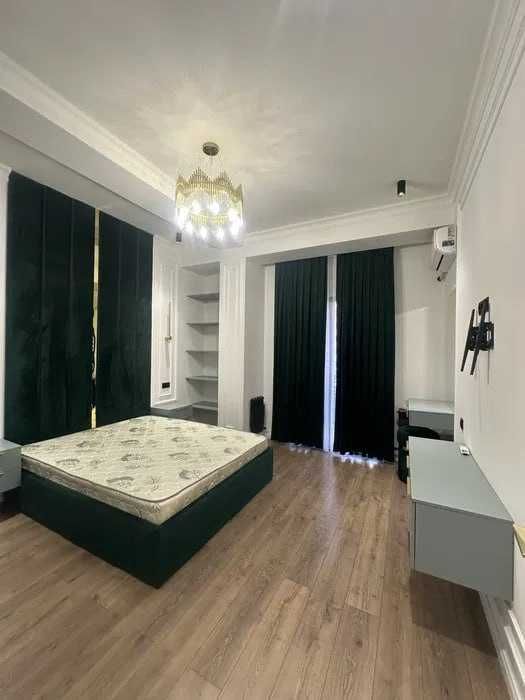 ЖК Дрим Хаус Сдам новая 2-х ком Яккасарай/5 мин до метро Ойбек 28*