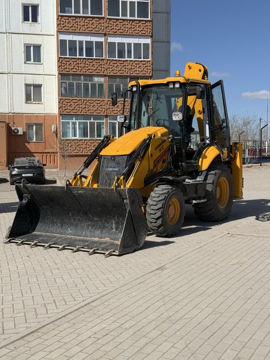 Экскаватор погрузчик3в1