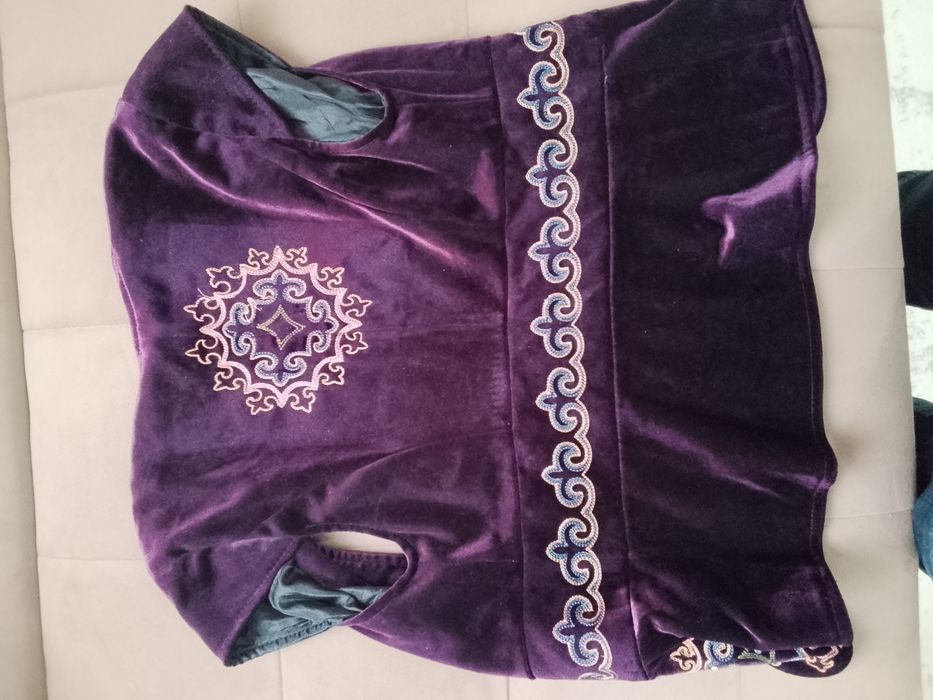 Кажекей бешпет сатылпды