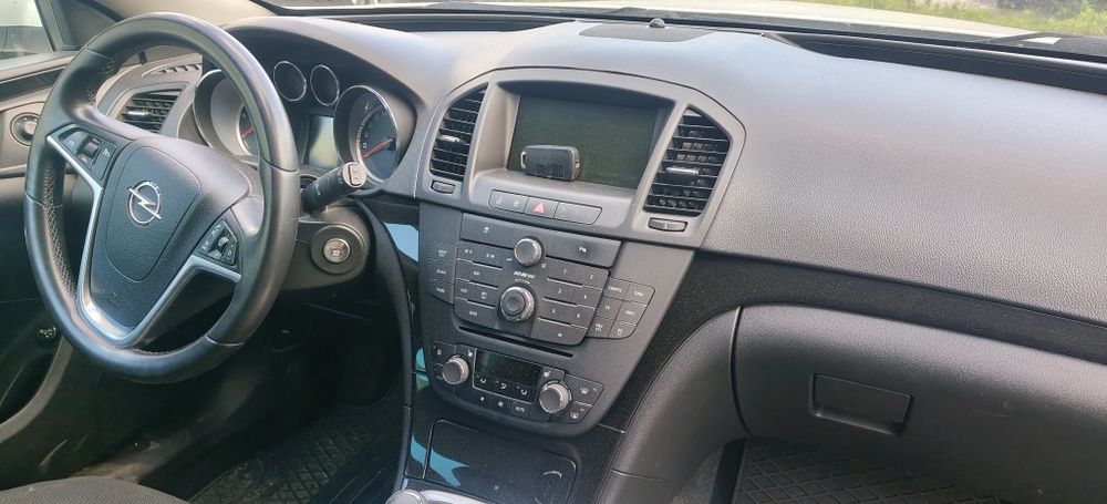 Опел Инсигния opel insignia 2.0CDTI A20DTH за части  автомат