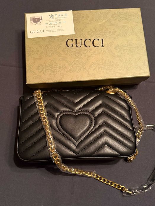 Дамски чанти Pinko Gucci Chanel