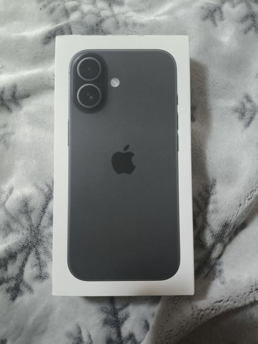 Iphone 17 , память 256 Гб, запичаттаный