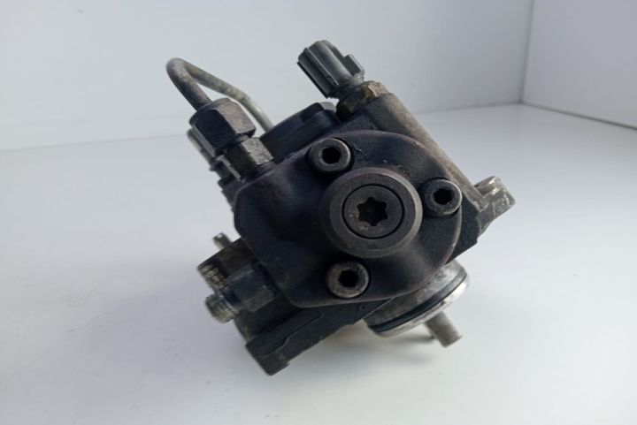 Pompa inalta inalta presiune 2.2 D 6C1Q-9B395-AB Citroen Jumper a 2-a
