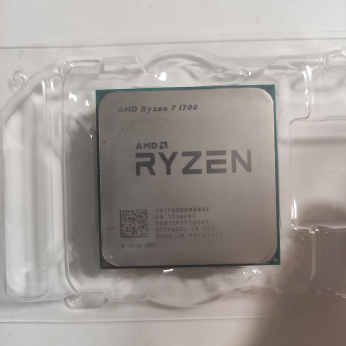 Procesor AMD Ryzen 7 1700