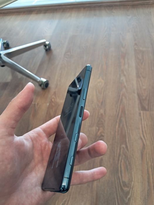 Sony Xperia 5 lll продам