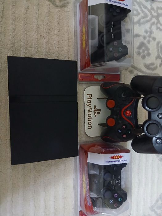 Assalom alekum Sony 2 256 Gb sotiladi 77 uyini bor