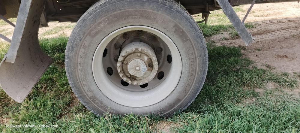 Moʻst ikars laz zapchaslar bilan