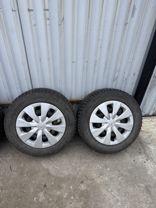 Зимние шины с дисками 195/65/15