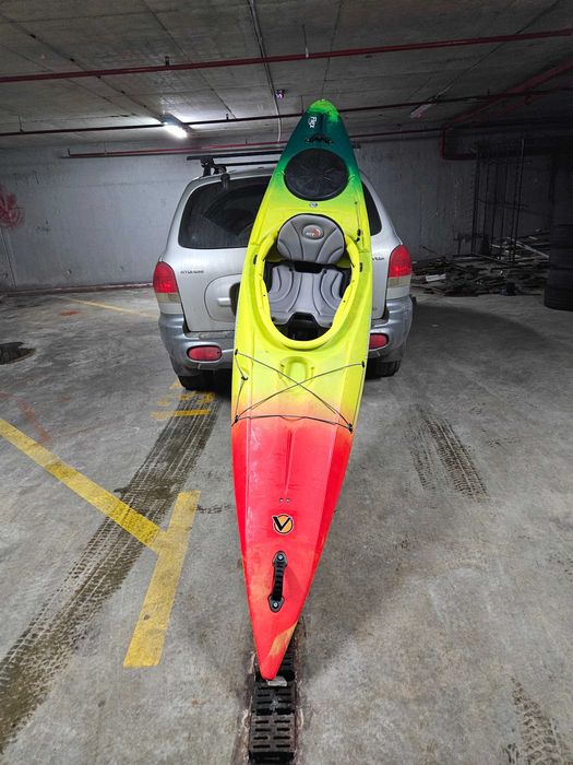 Продавам каяк Вентура.