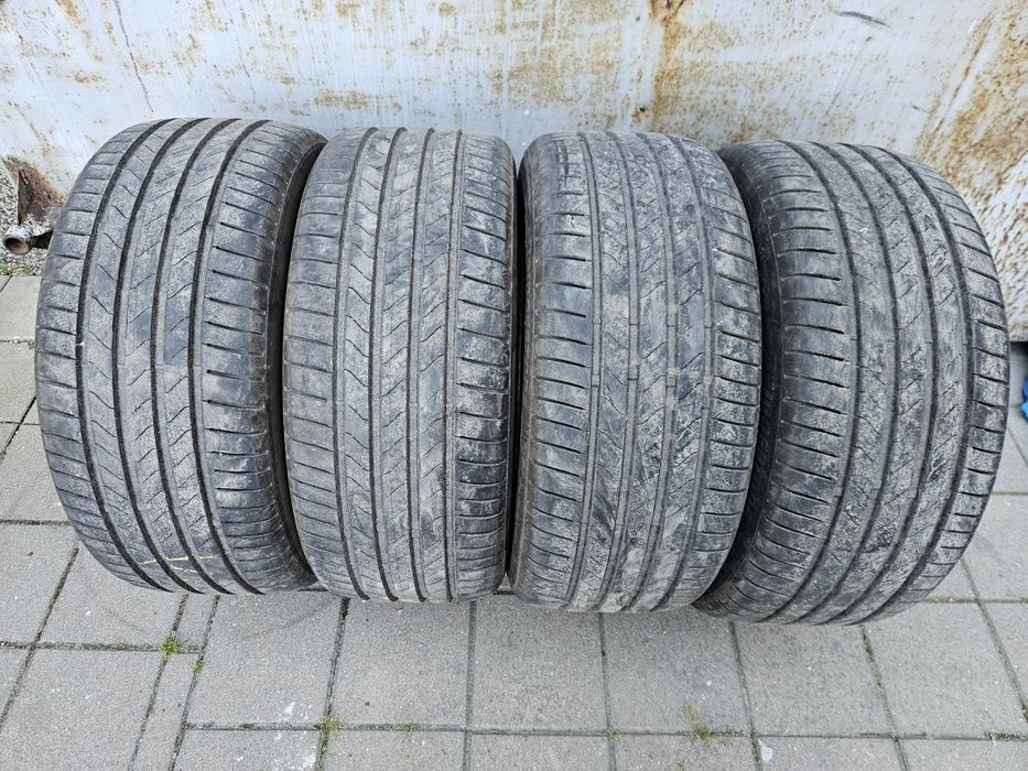 Летни гуми-Bridgestone Tyranza 6-235/4517