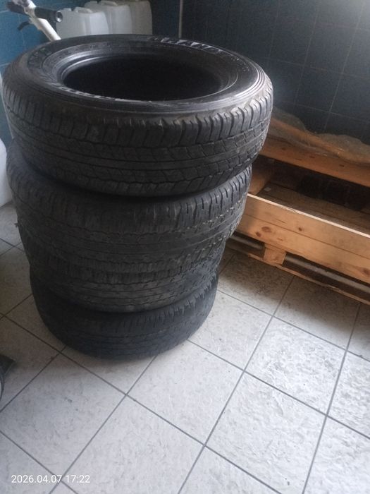 Продам летние БУ шины