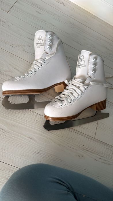 Коньки для девочки